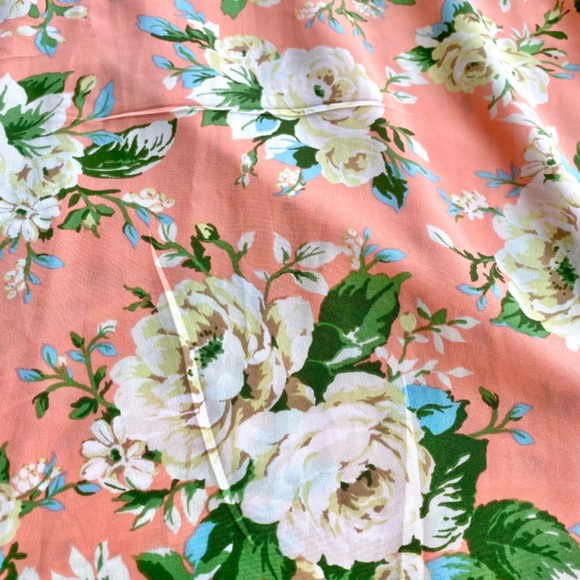 Forever 21 Floral Maxi Dress in Size Medium - Picture 13 of 14